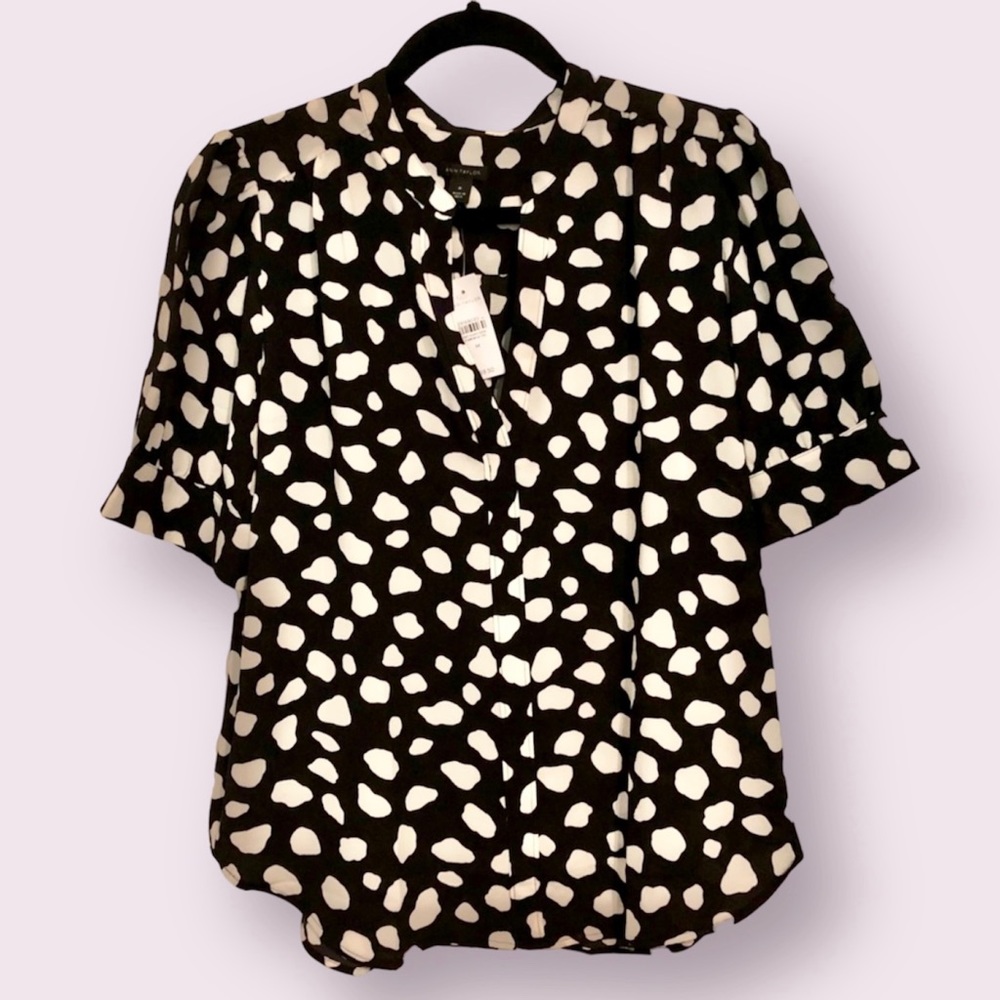 BNWT Ann Taylor split neck top
